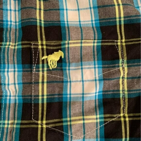 Wrangler boys blue and black plaid short sleeve button up -XS - Picture 2 of 5
